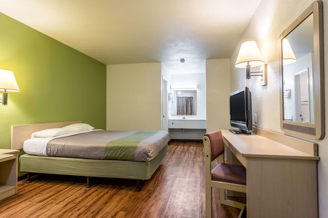 Motel 6 Chattanooga East Extérieur photo