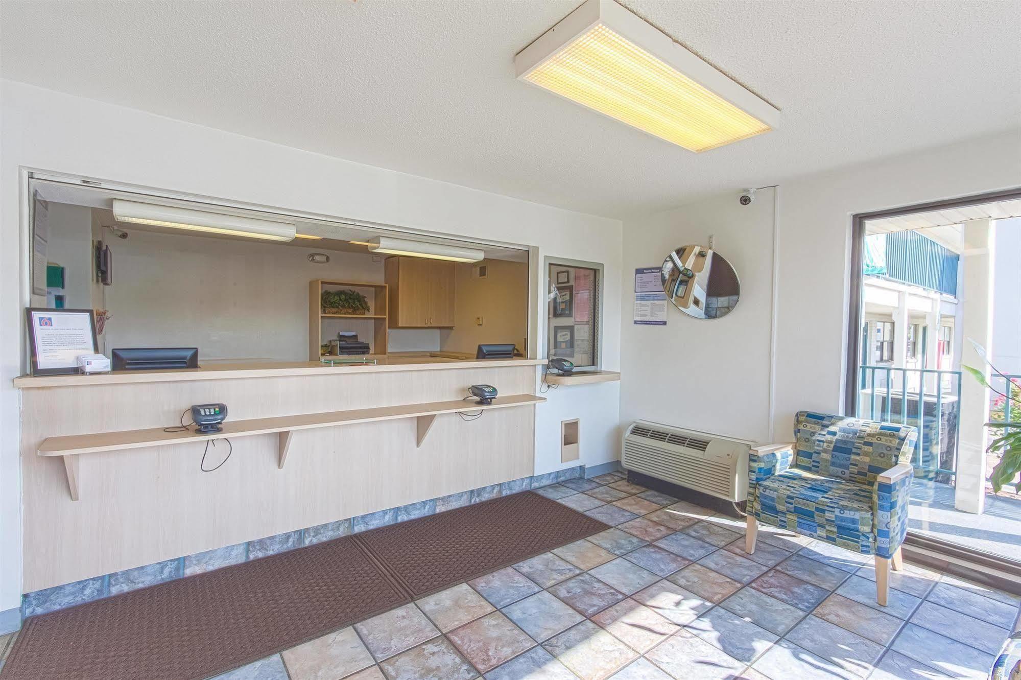 Motel 6 Chattanooga East Extérieur photo